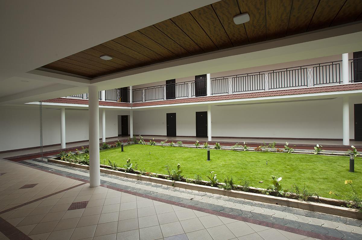 Le Coffee Resort Sultan Bathery Exterior photo
